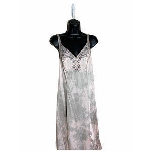 Vintage Custom tie dye up cycled Slip Size 34/Large